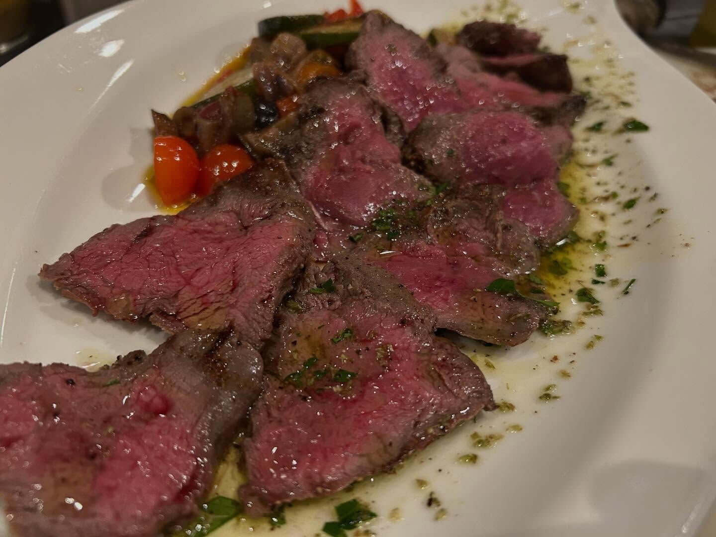 Tagliata di manzo con salmorig