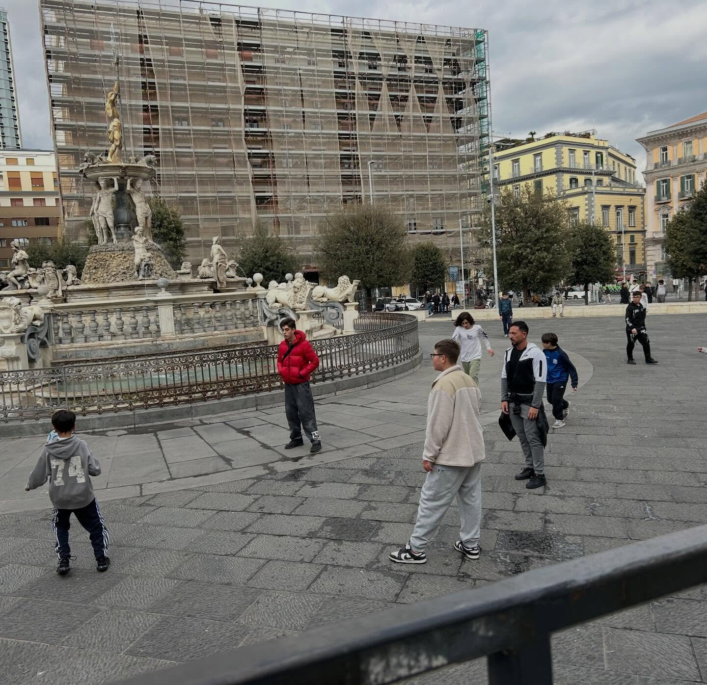 4.イタリア2日目　　NAPOLI