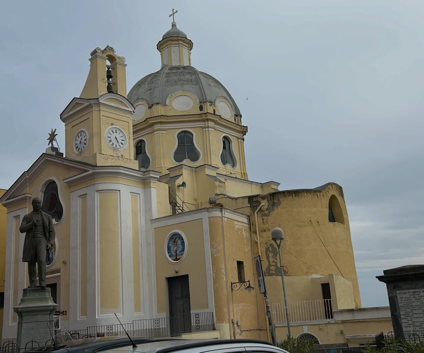 12. イタリア4日目　PROCIDA