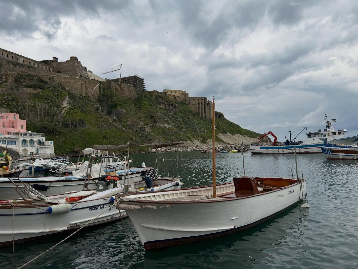 13.イタリア4日目　　PROCIDA