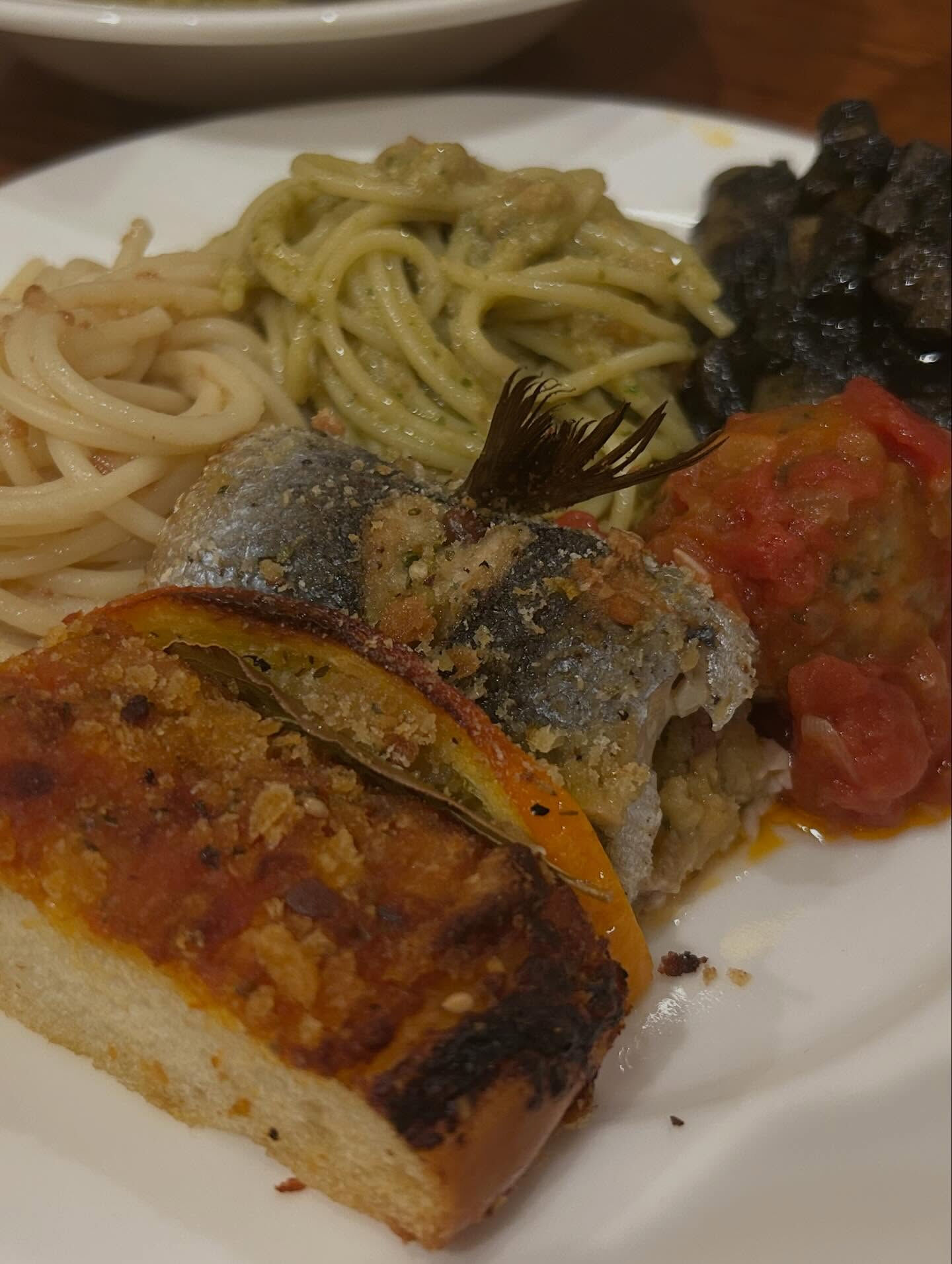 SARDE a BECCAFICO パレルモ風鰯のベッカフィ