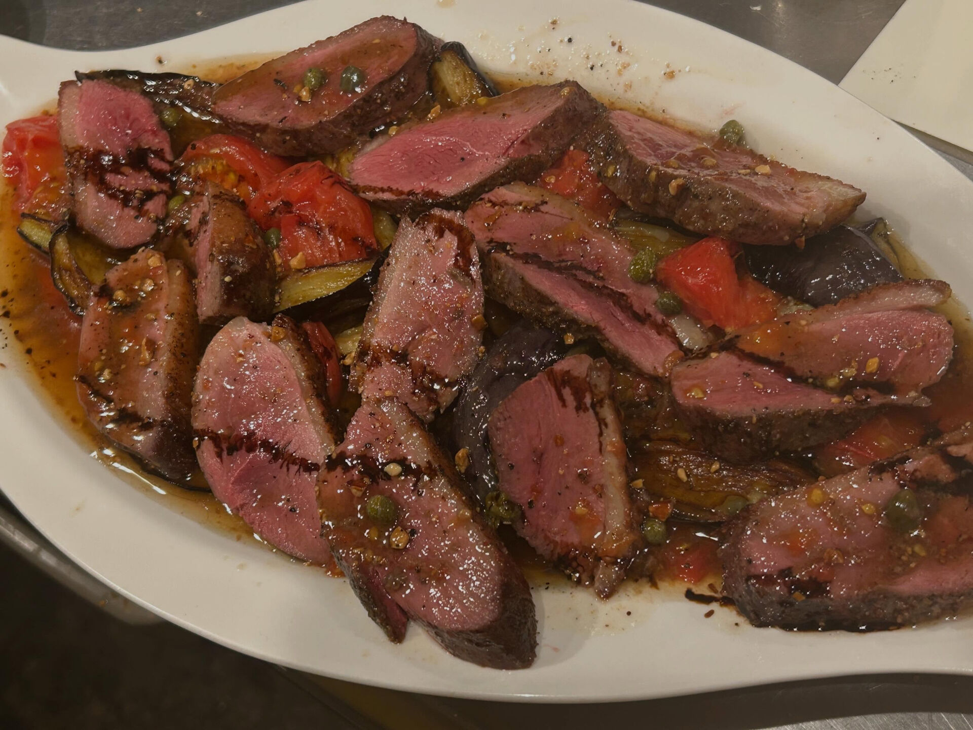 Anatra al forno con melanzane 