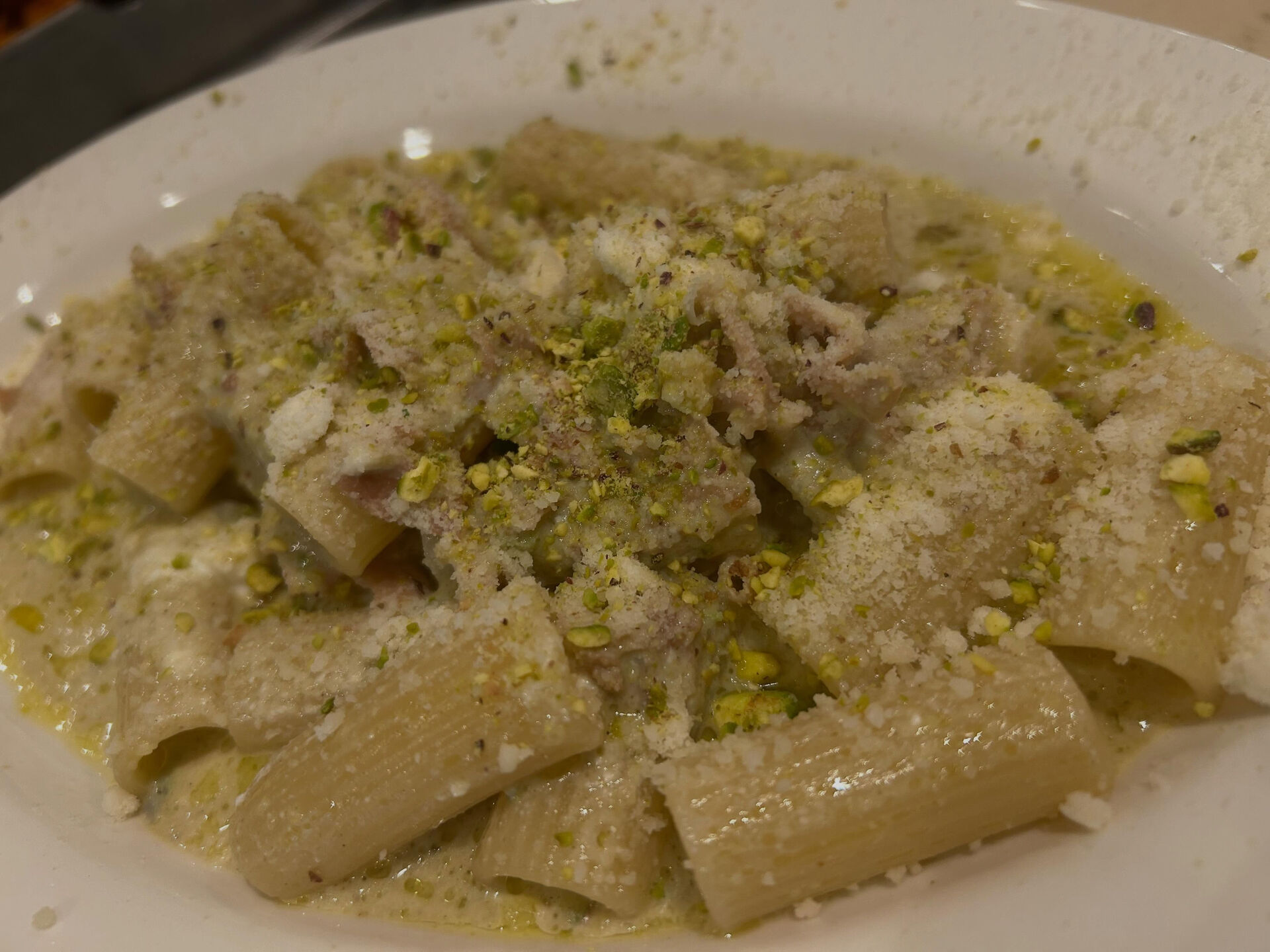 Rigatoni al pistacchio di Bron